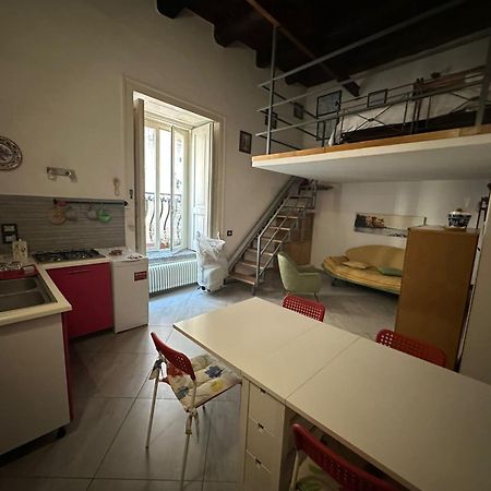 Casa Vacanza Trinita เนเปิลส์ ภายนอก รูปภาพ