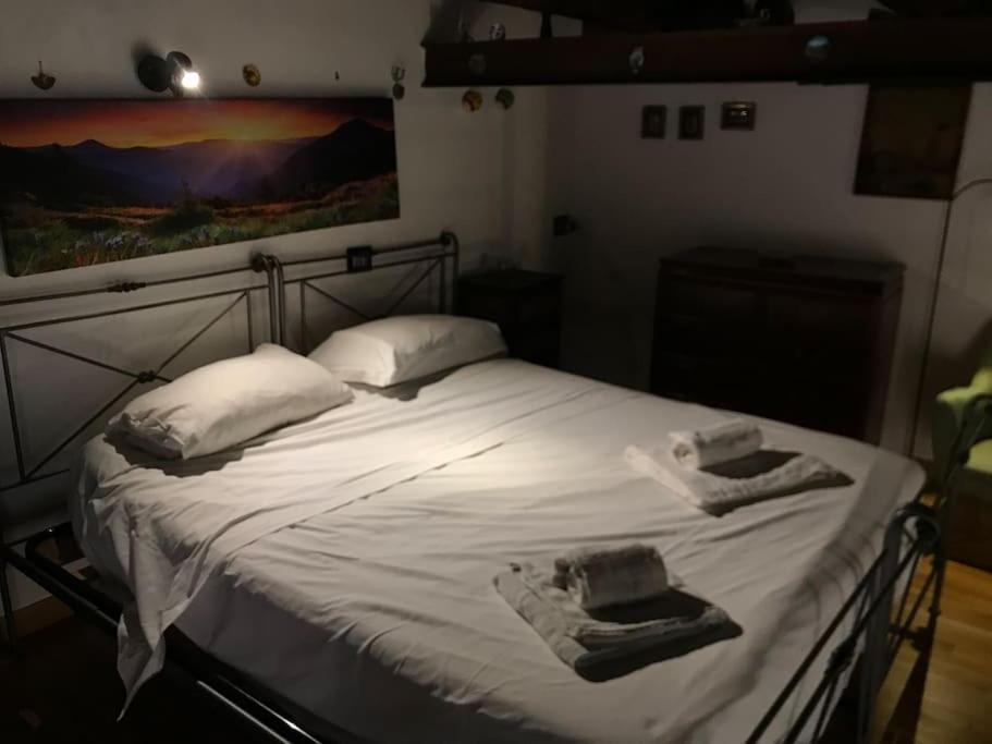 Casa Vacanza Trinita เนเปิลส์ ภายนอก รูปภาพ